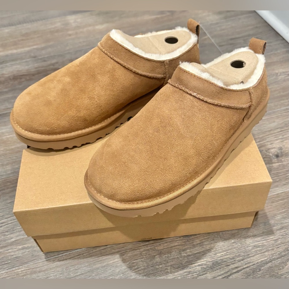 UGG Tan Ankle Boots with Cream Lining